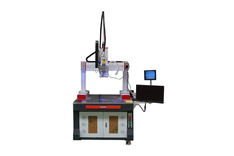 Echipament automat 3D de sudare laser cu fibră 1