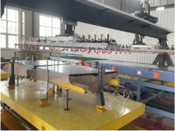 Linie de derulare și ștampilare cu laser, alimentată cu bobină, tip bandă Seria GR-P 2