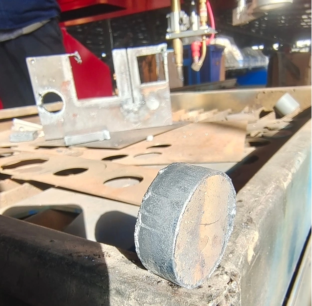 Echipament de tăiere cu plasmă, tip portal (gantry), RB3060 3