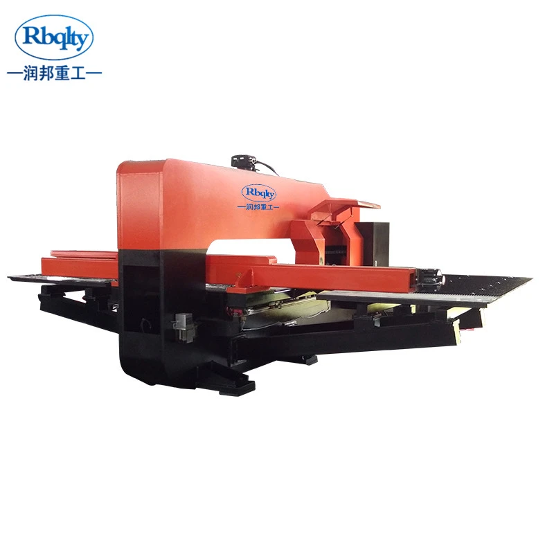 Presă CNC cu turelă, hidraulică, RB3024-24, 30T, 24 posturi 1